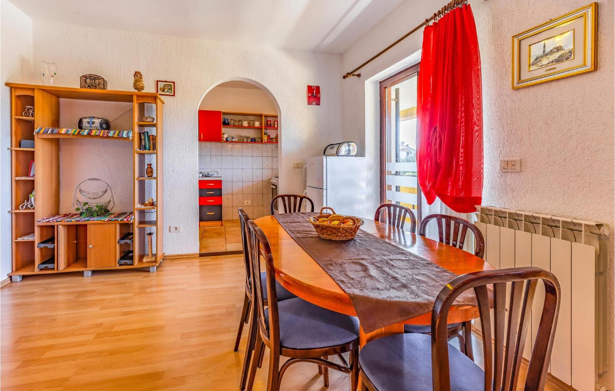 Gorgeous Apartment In Pula With Kitchen Exterior photo