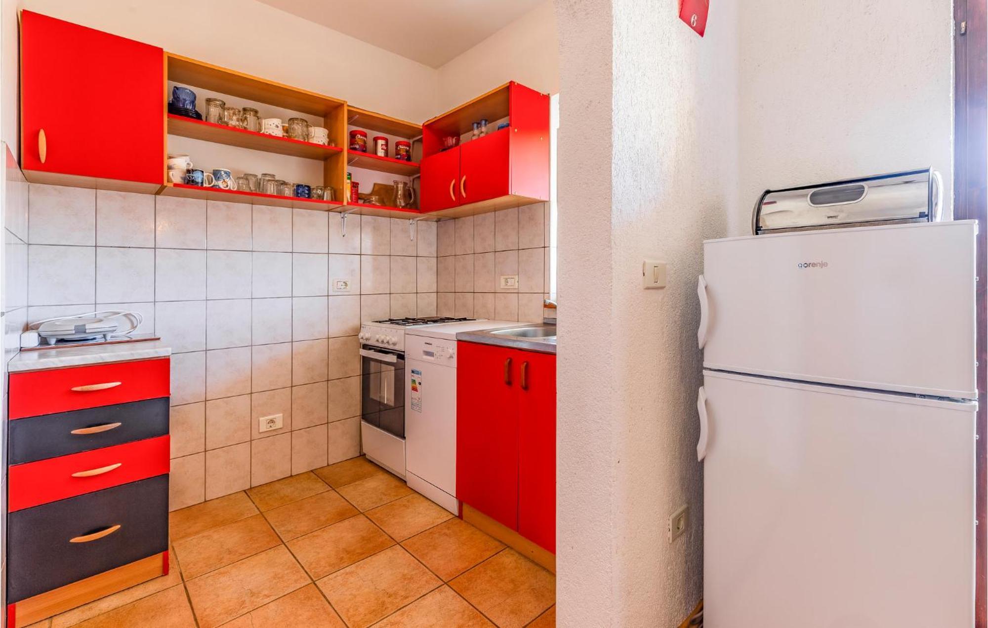 Gorgeous Apartment In Pula With Kitchen Exterior photo